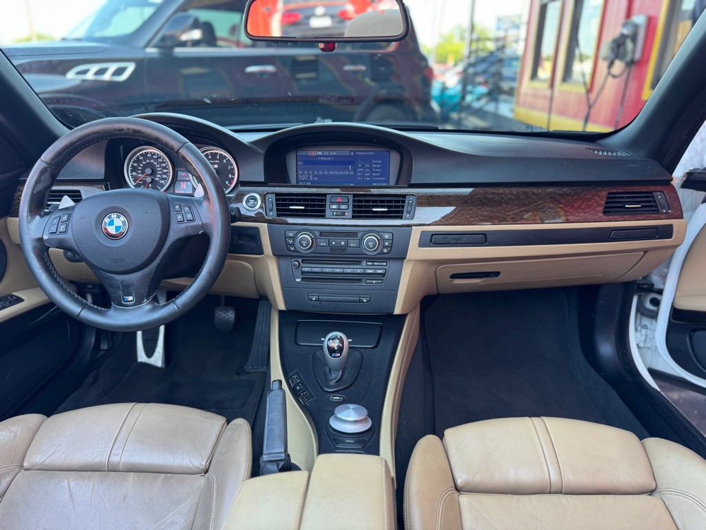 2008 BMW M3 Image 24