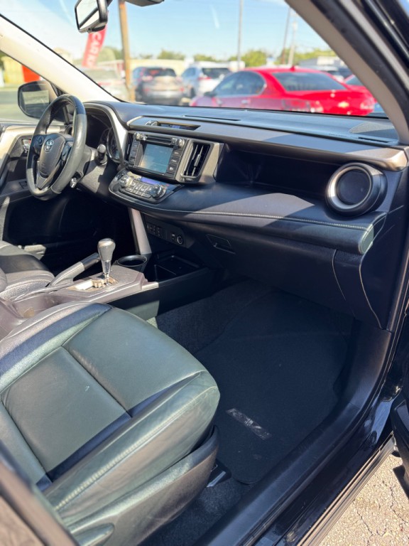 2015 Toyota Rav4 Image 15