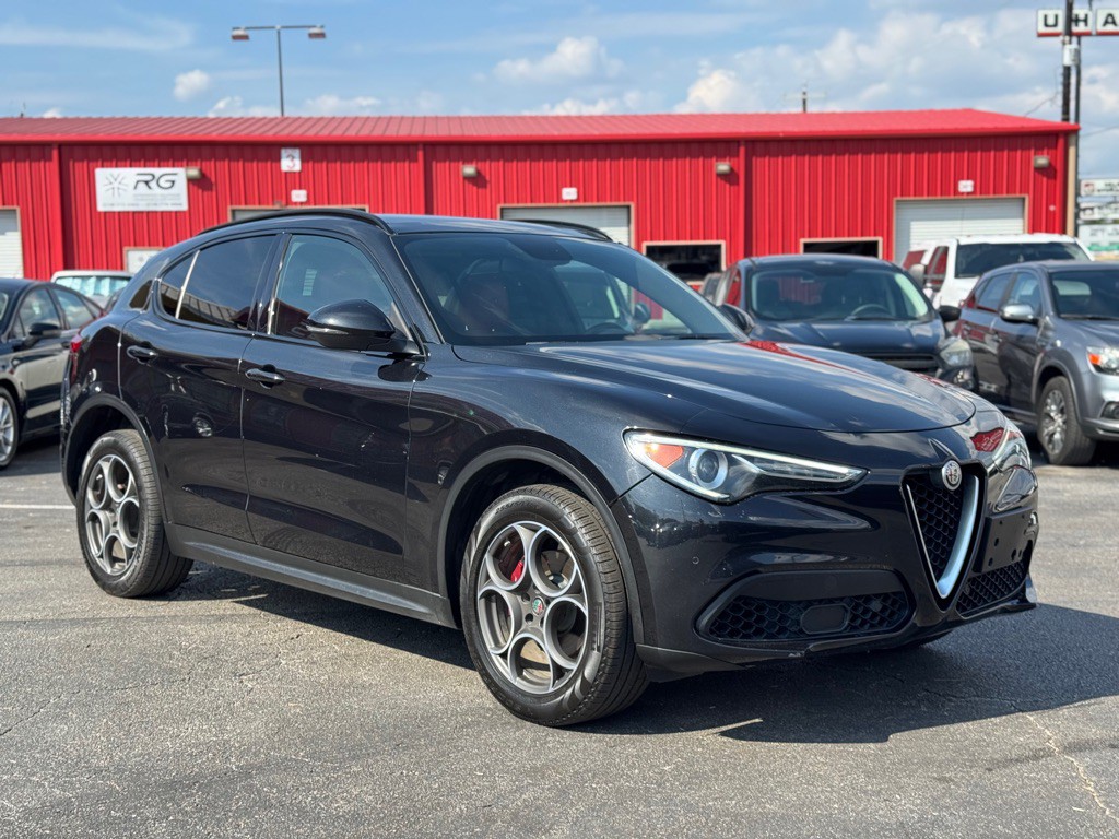 2018 Alfa Romeo Stelvio Image 10