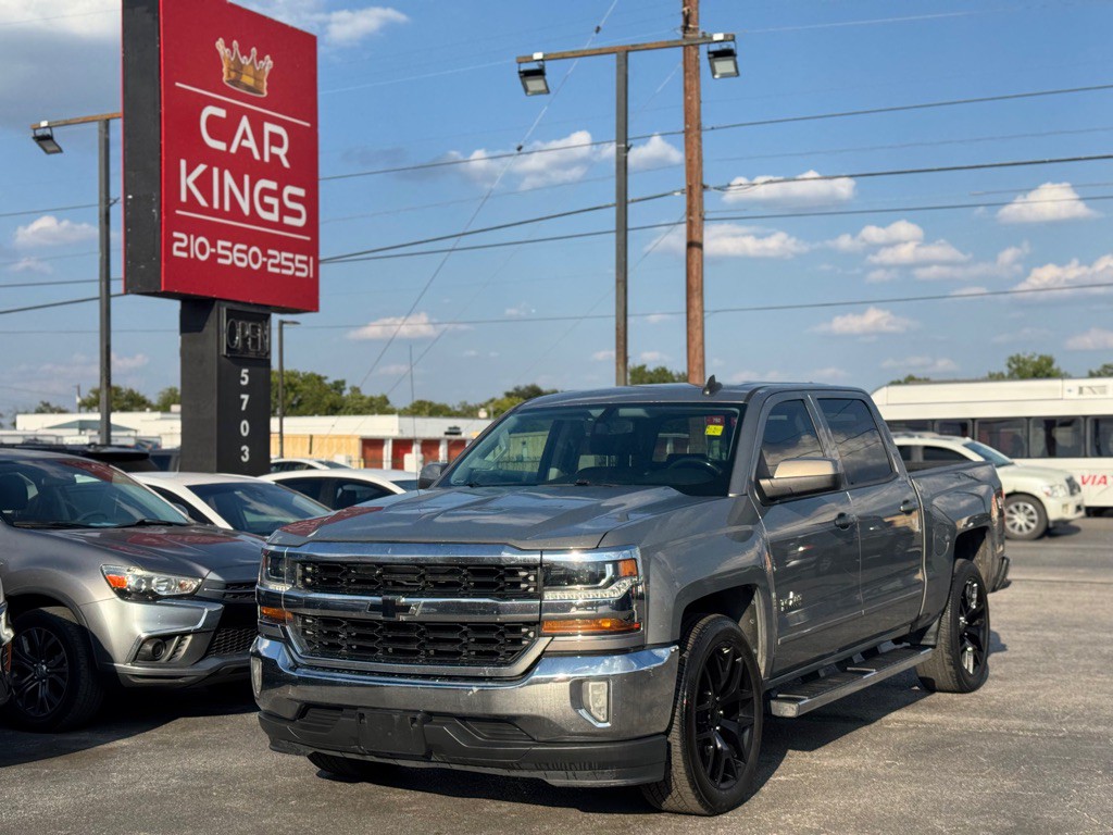 2017 Chevrolet Silverado 1500 Image 2