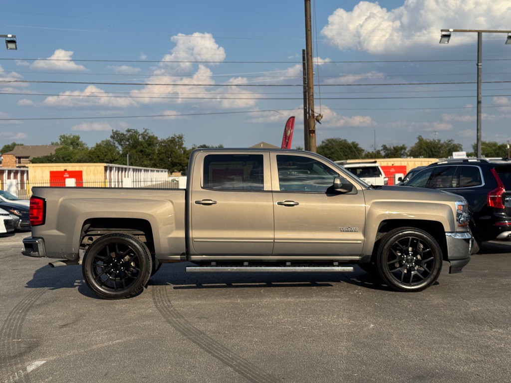 2017 Chevrolet Silverado 1500 Image 9