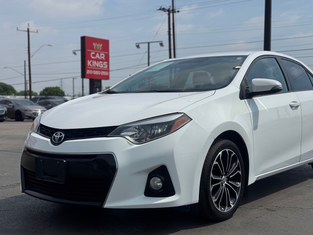 2016 Toyota Corolla Image 3
