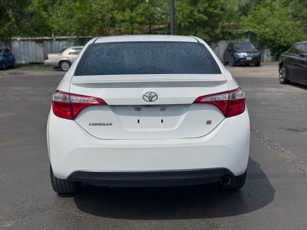 2016 Toyota Corolla Image 7