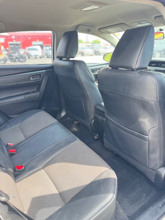 2016 Toyota Corolla Image 20