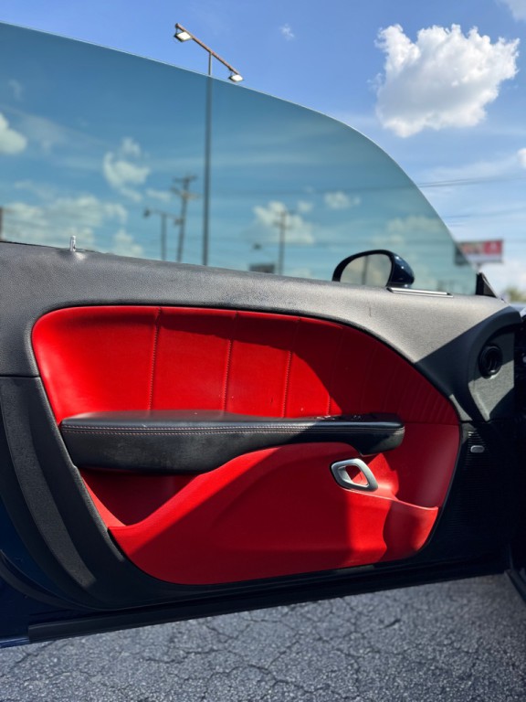 2016 Dodge Challenger Image 16