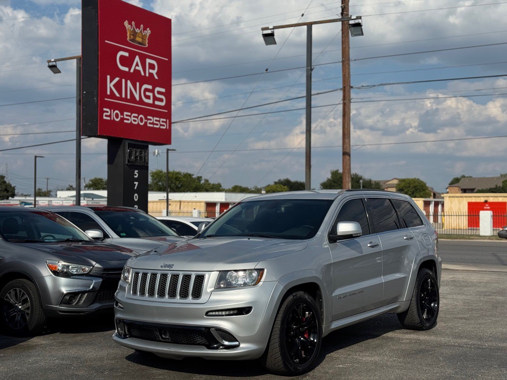 2012 Jeep Grand Cherokee Image 2