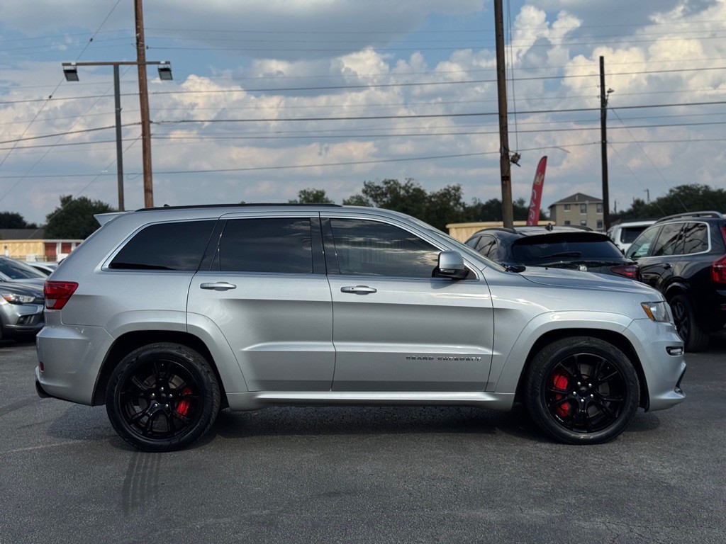 2012 Jeep Grand Cherokee Image 11