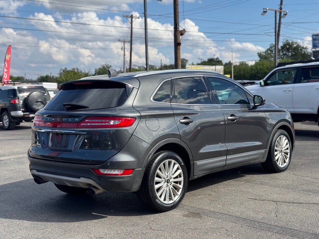 2019 Lincoln MKC Image 8