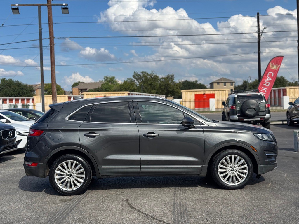 2019 Lincoln MKC Image 9