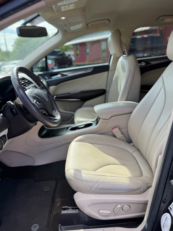 2019 Lincoln MKC Image 13