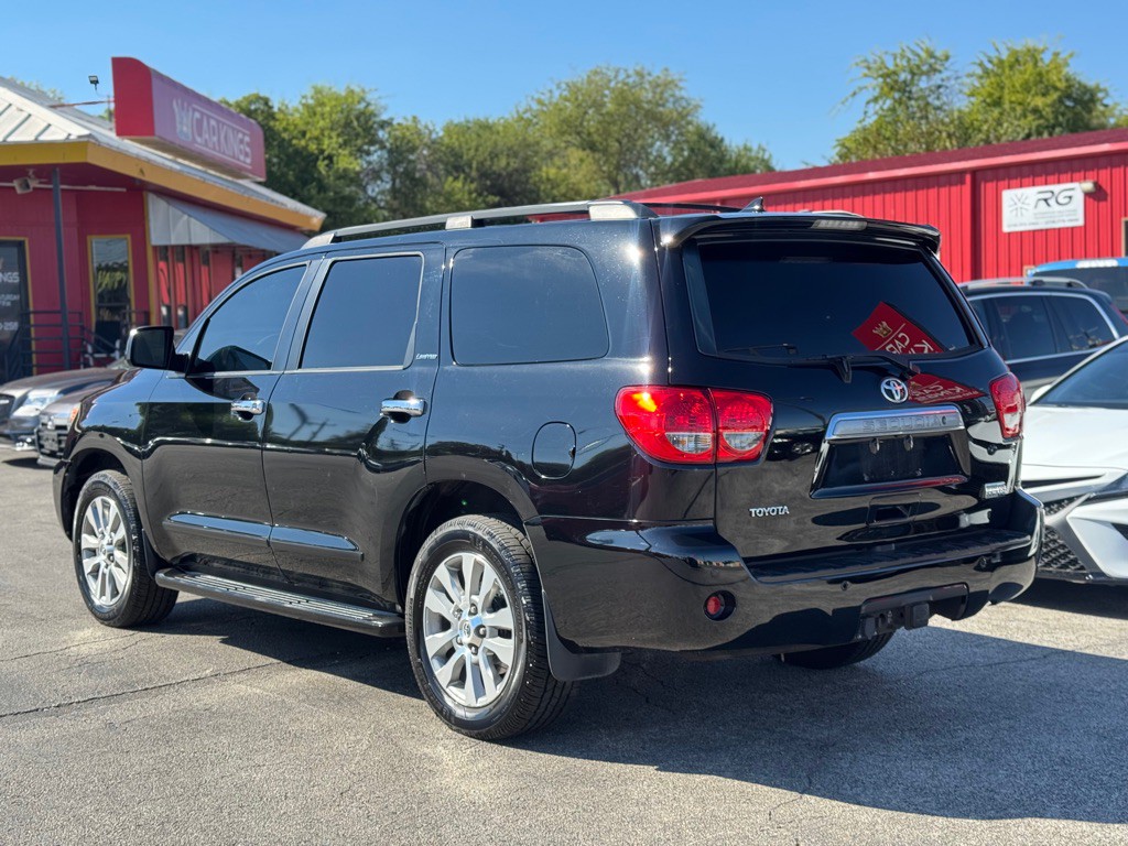 2010 Toyota Sequoia Image 6