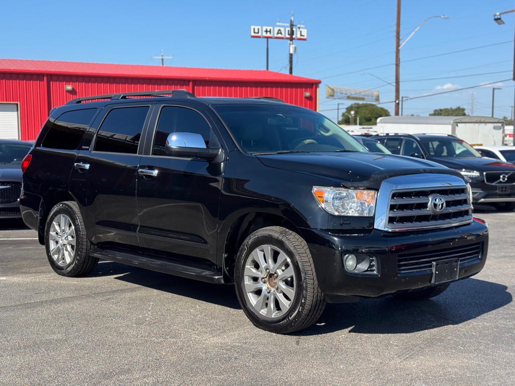 2010 Toyota Sequoia Image 10