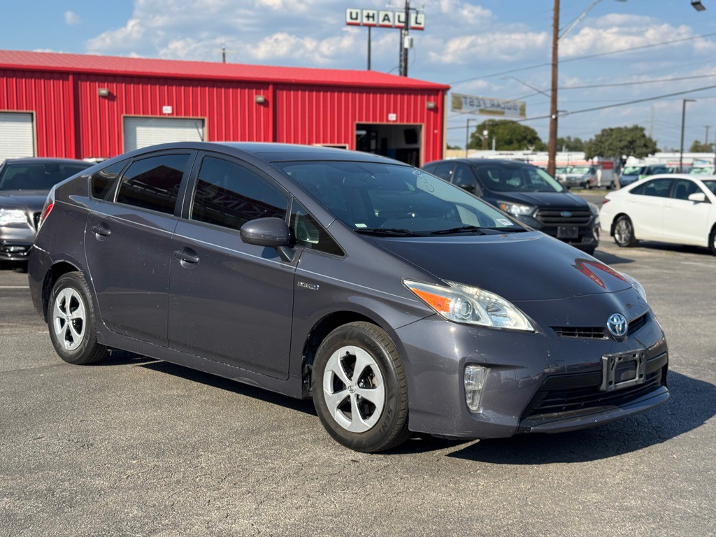 2014 Toyota Prius Image 10