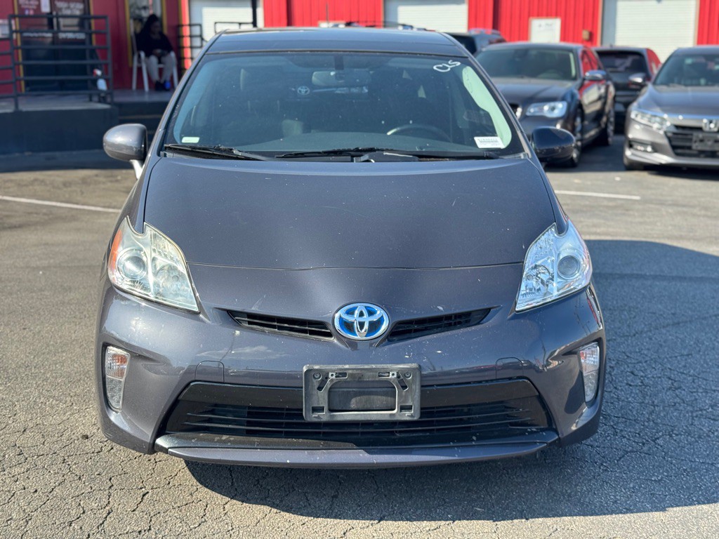 2014 Toyota Prius Image 11