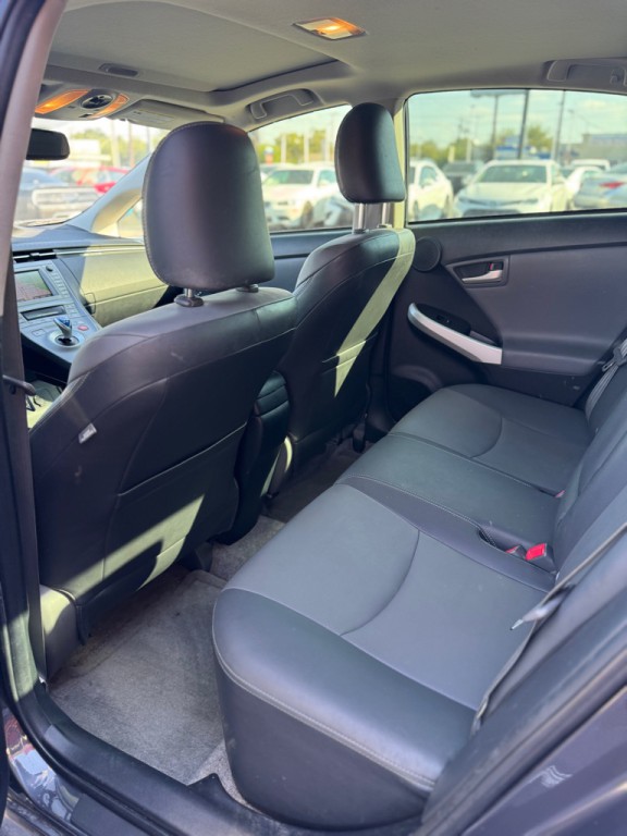 2014 Toyota Prius Image 18