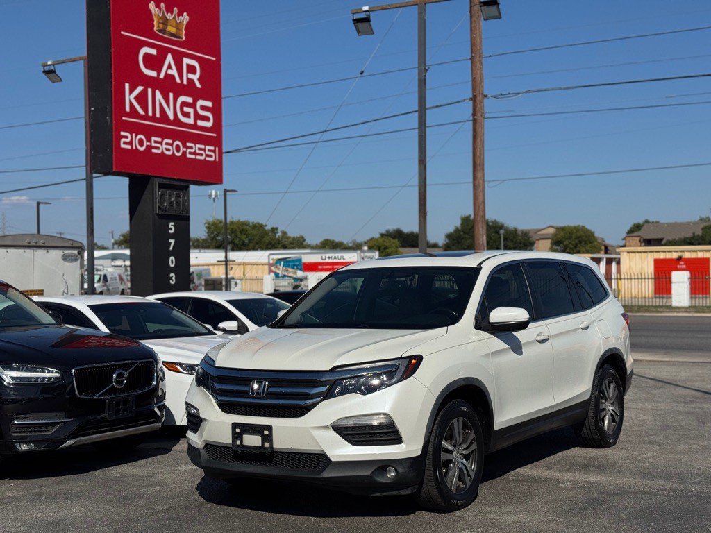 2017 Honda Pilot Image 2