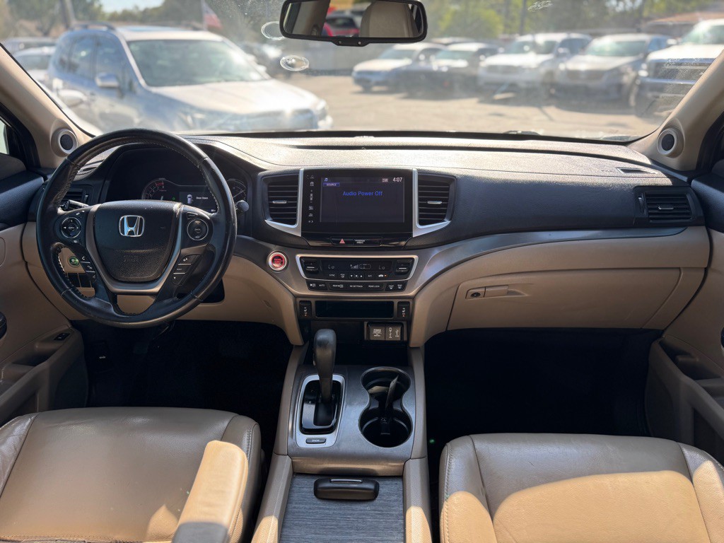 2017 Honda Pilot Image 20