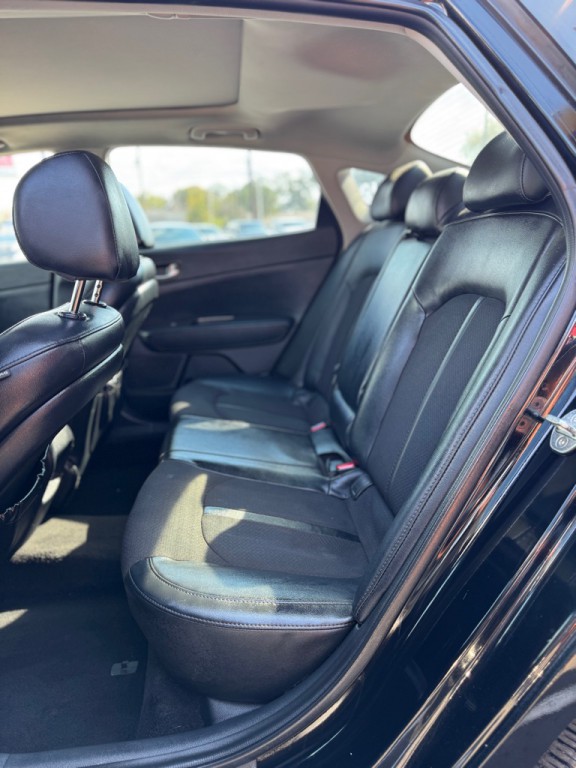 2018 Kia Optima Image 15