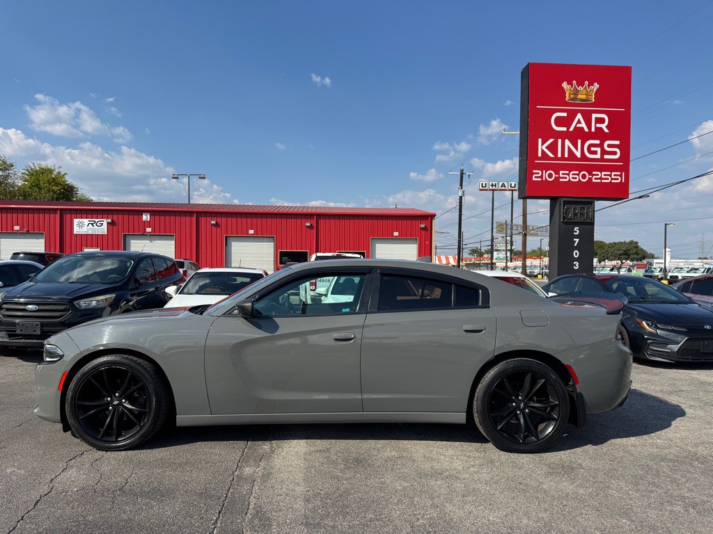 2017 Dodge Charger Image 5