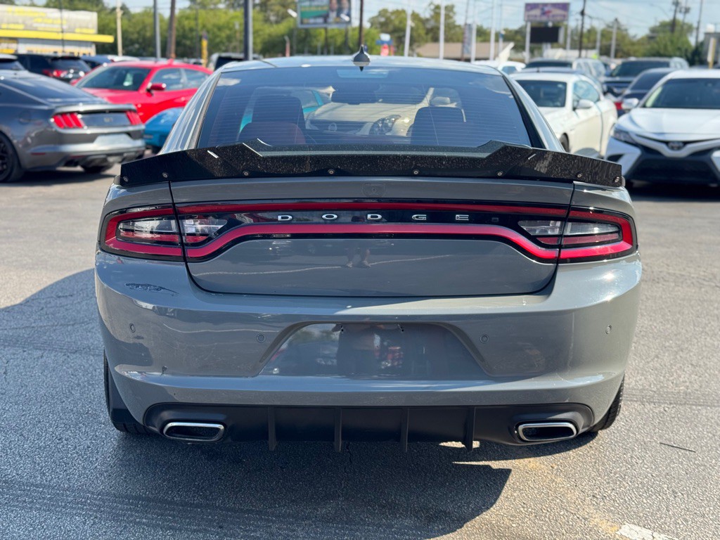 2017 Dodge Charger Image 7
