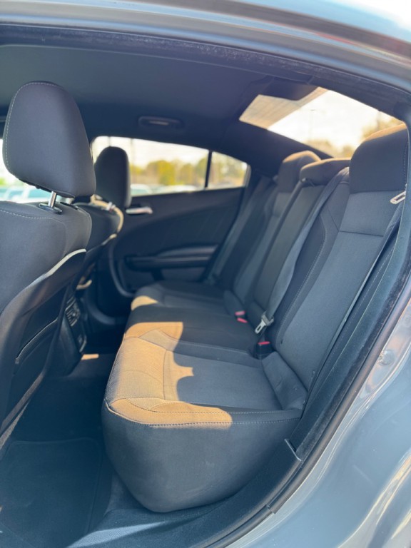 2017 Dodge Charger Image 19