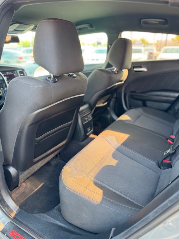 2017 Dodge Charger Image 20