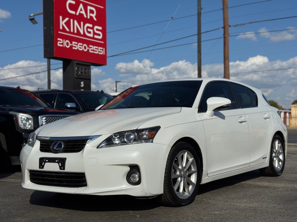 2013 Lexus CT Image 3