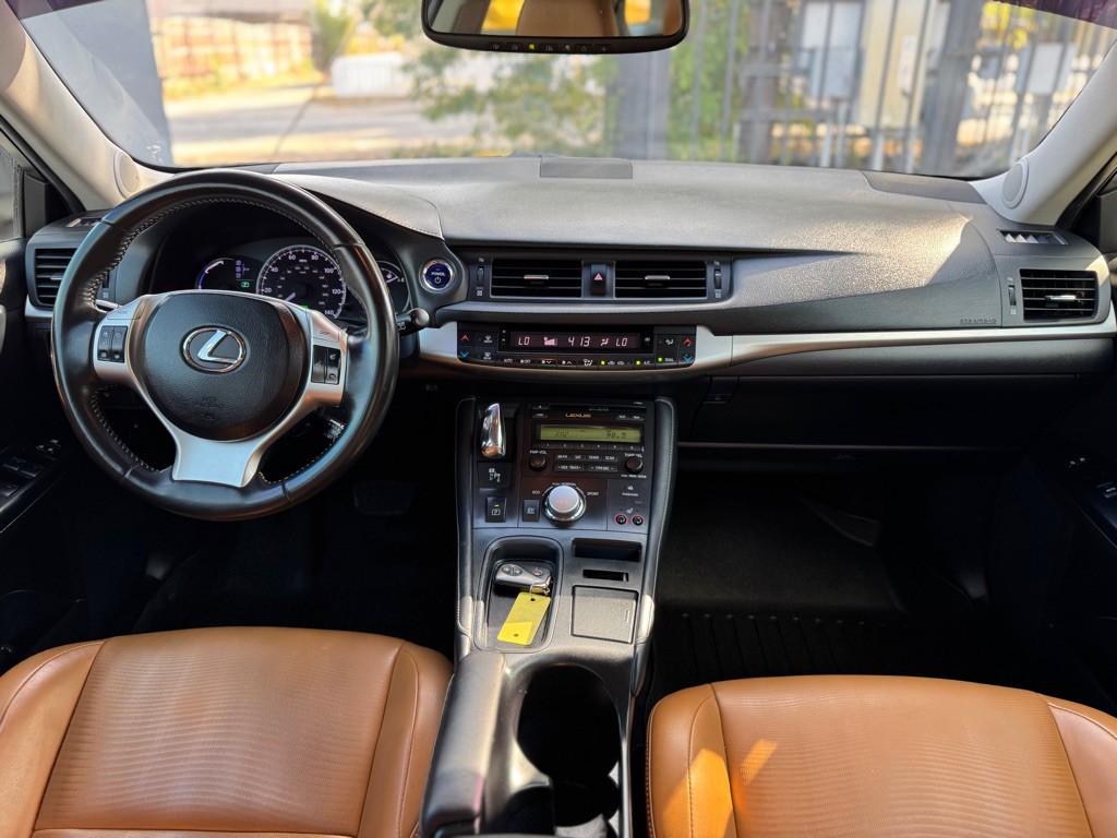 2013 Lexus CT Image 20