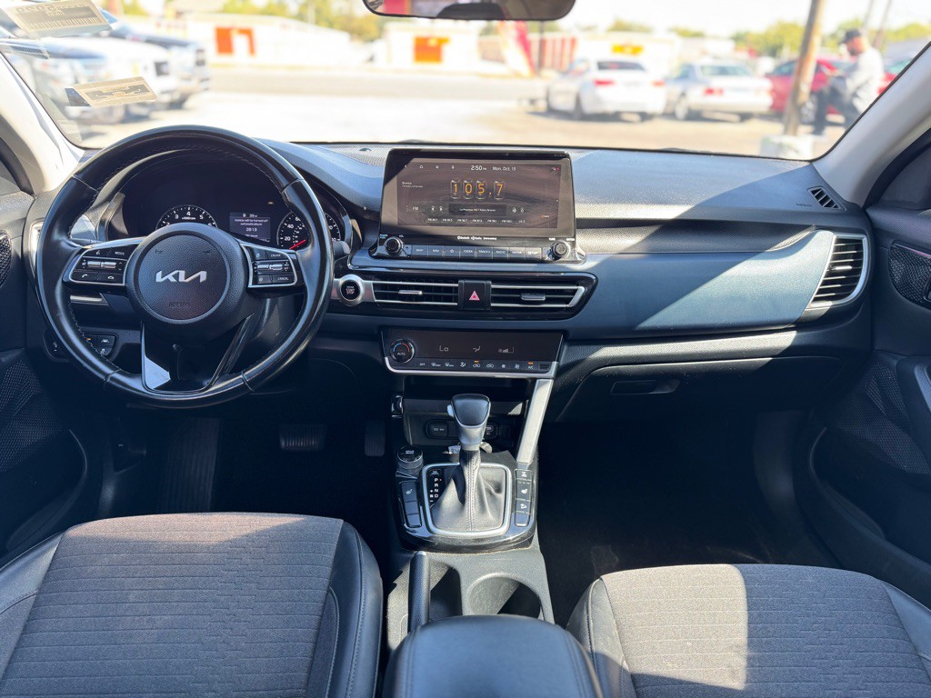 2022 Kia Seltos Image 16