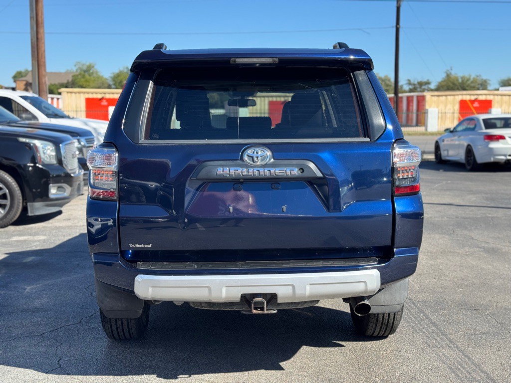 2016 Toyota 4Runner Image 7