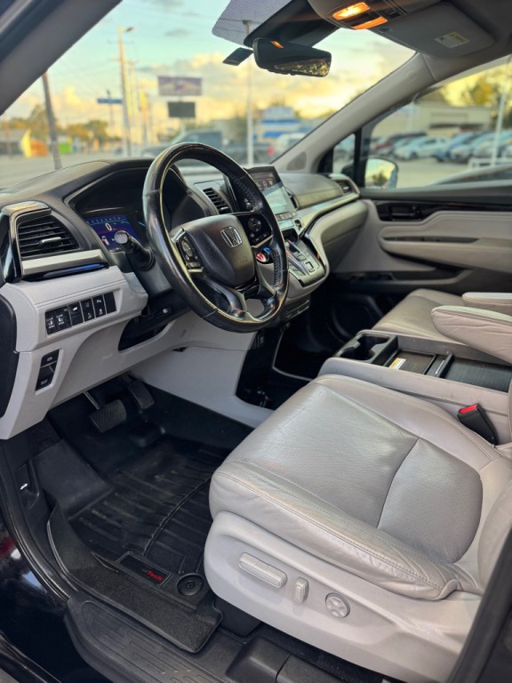 2018 Honda Odyssey Image 13