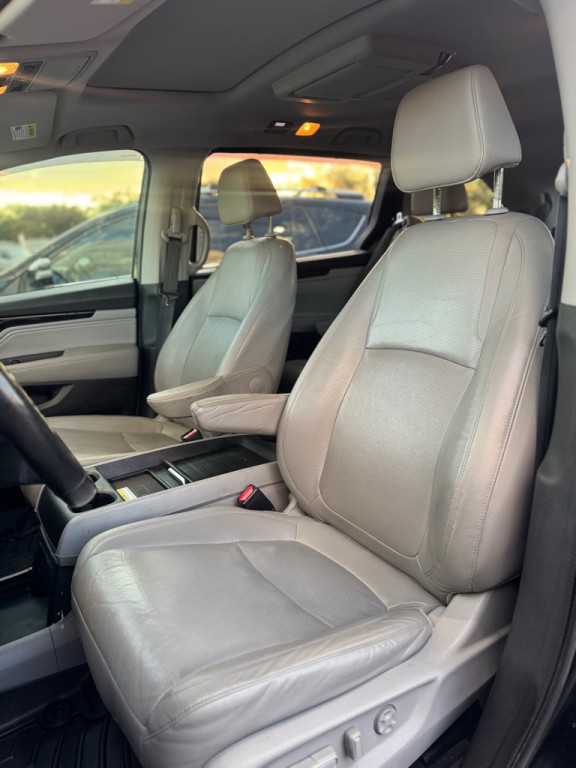 2018 Honda Odyssey Image 15