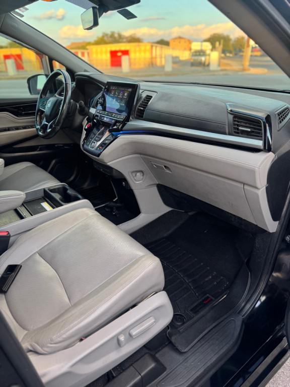 2018 Honda Odyssey Image 16
