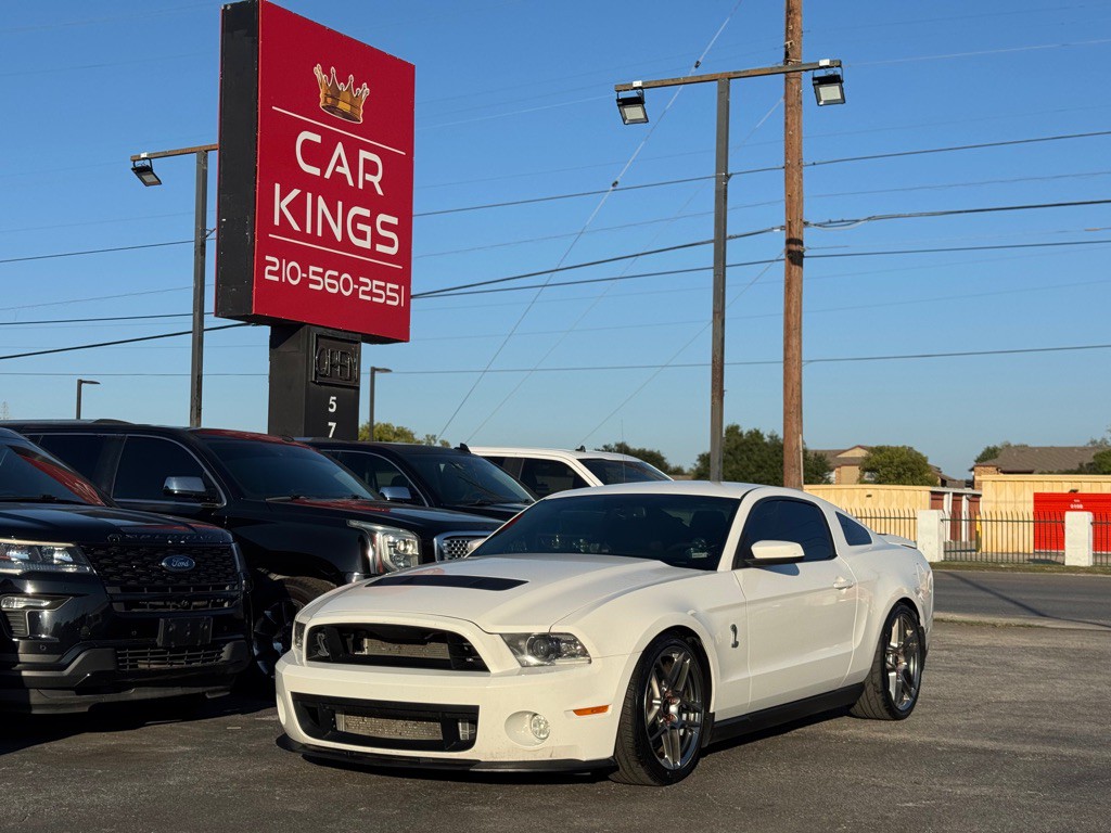 2011 Ford Mustang Image 2