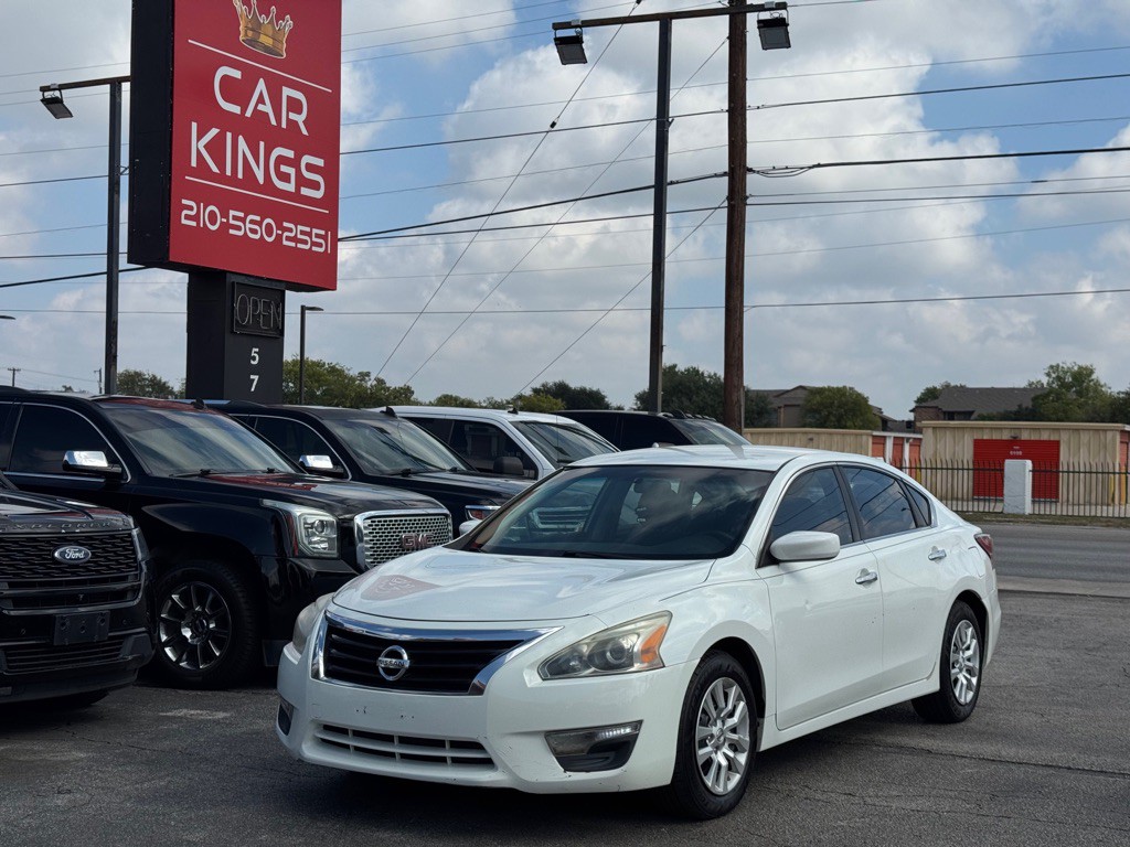 2015 Nissan Altima Image 2