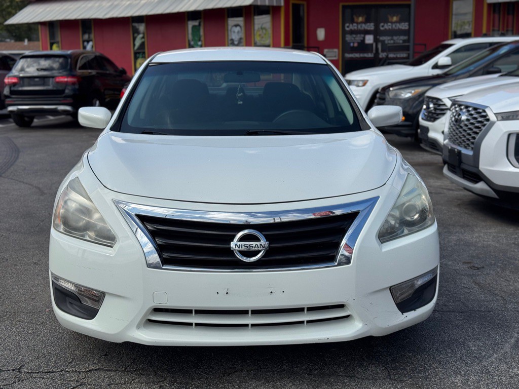 2015 Nissan Altima Image 11
