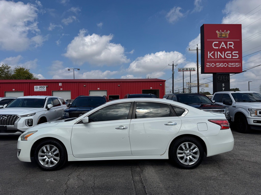 2015 Nissan Altima Image 5