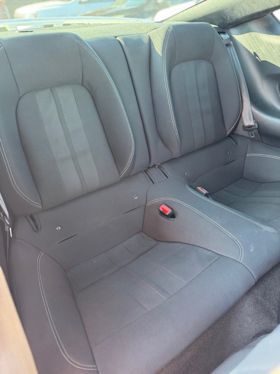 2018 Ford Mustang Image 18