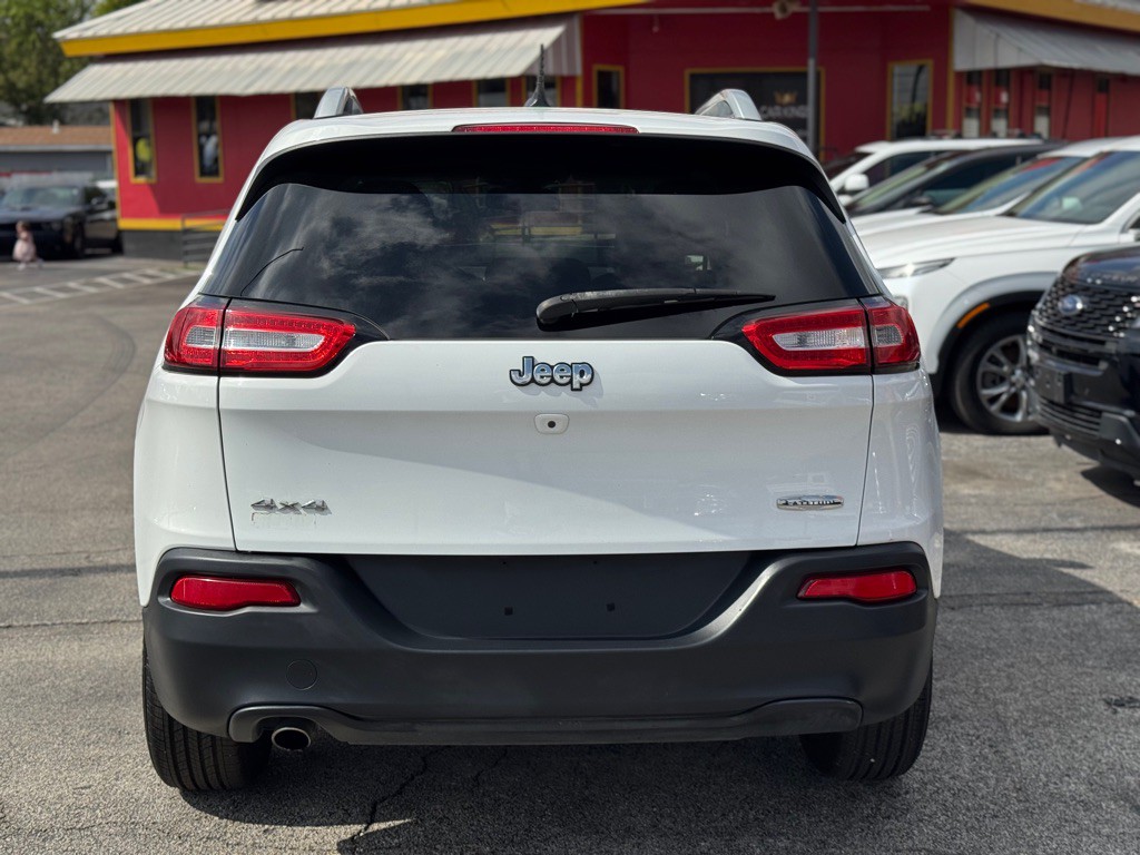 2015 Jeep Cherokee Image 7