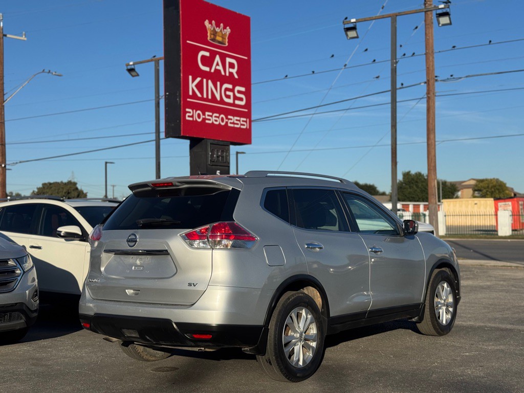 2015 Nissan Rogue Image 8