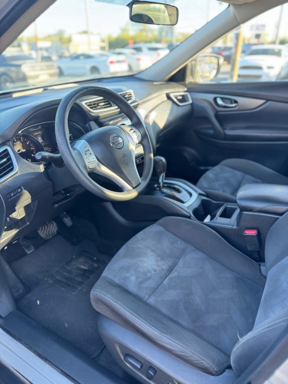 2015 Nissan Rogue Image 12