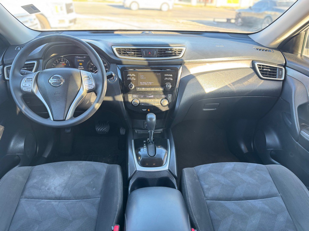 2015 Nissan Rogue Image 19