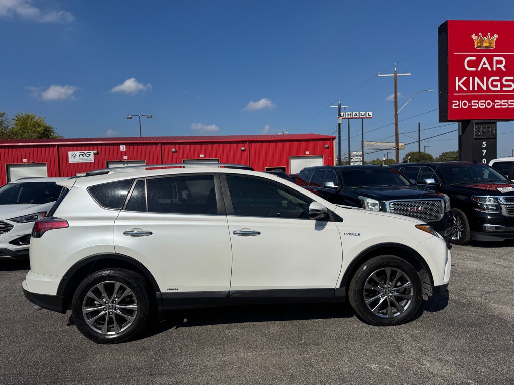 2018 Toyota Rav4 Image 9
