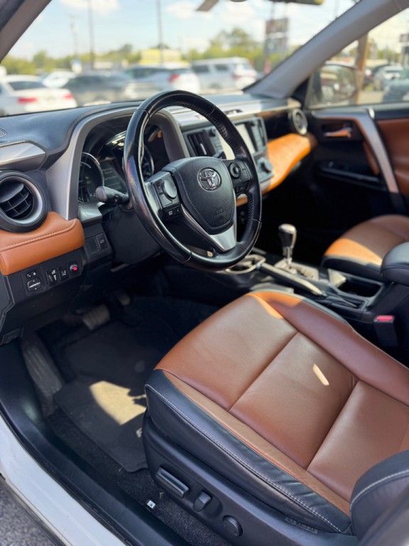 2018 Toyota Rav4 Image 12