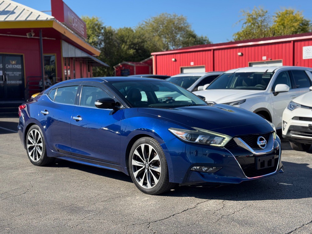2016 Nissan Maxima Image 10