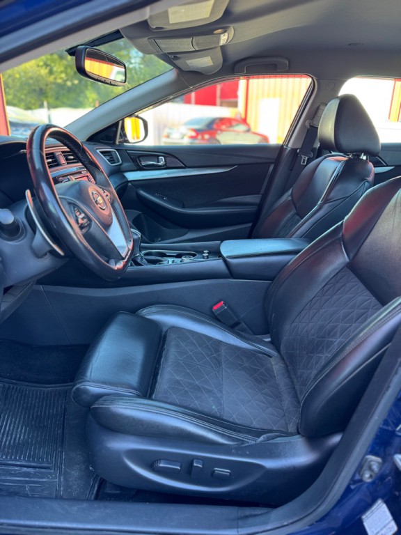 2016 Nissan Maxima Image 13