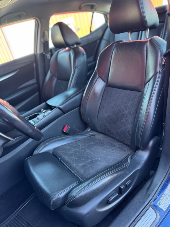 2016 Nissan Maxima Image 14