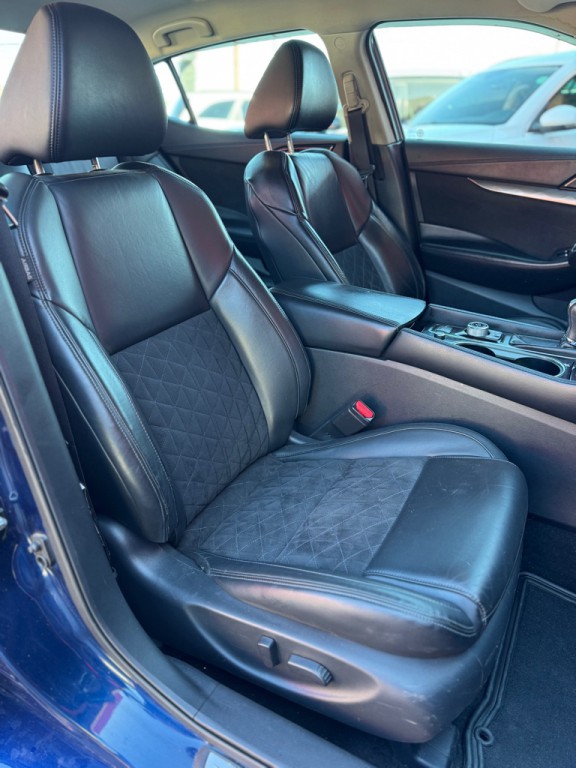 2016 Nissan Maxima Image 17