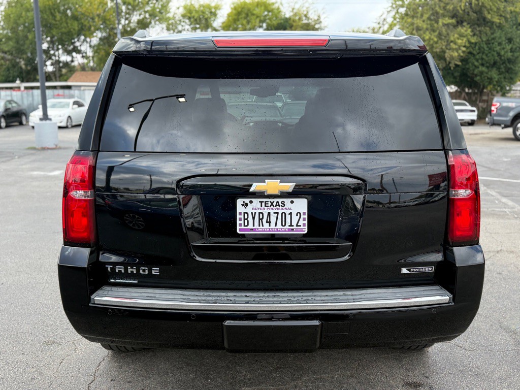 2017 Chevrolet Tahoe Image 4