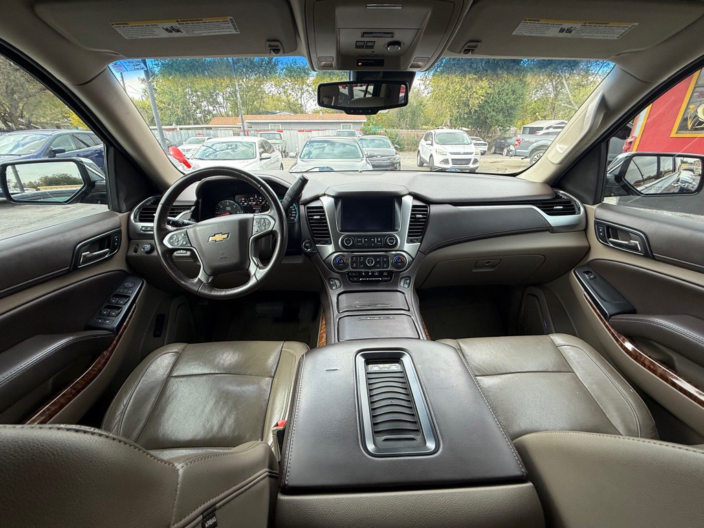 2017 Chevrolet Tahoe Image 12